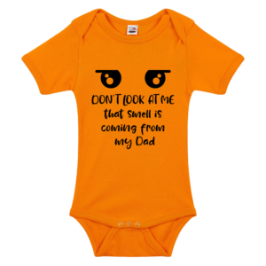 Romper met funny quote don`t look at me Oranje